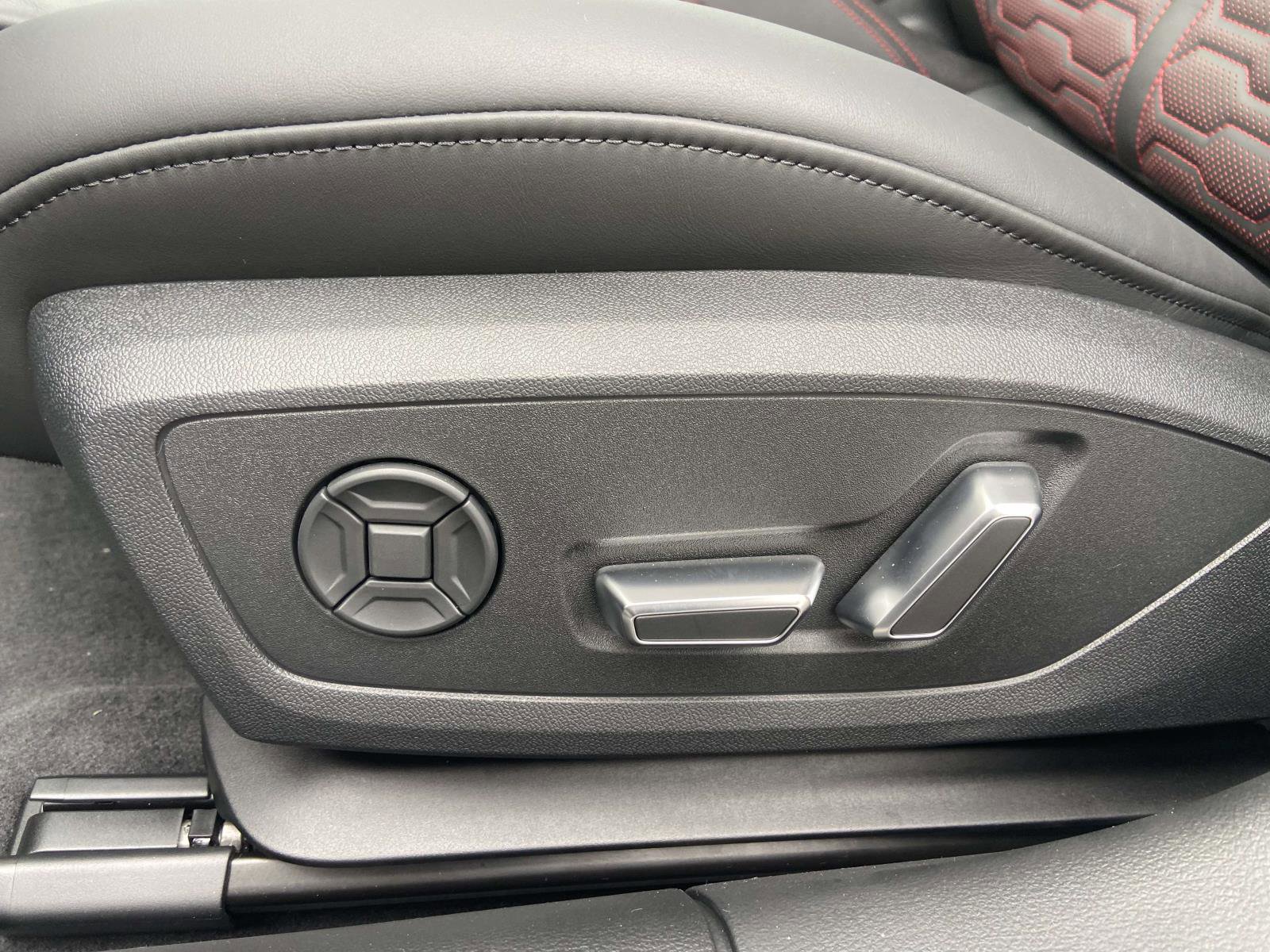 New 2026 Audi RS 6 performance image 18