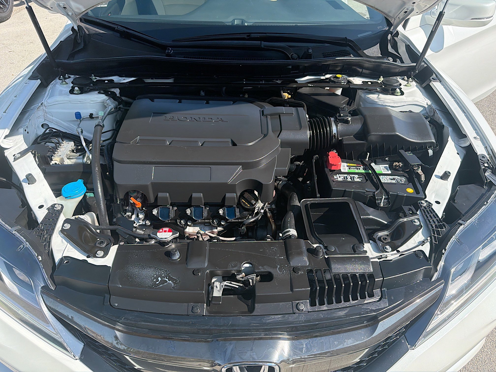 Used 2017 Honda Accord EX-L image 34