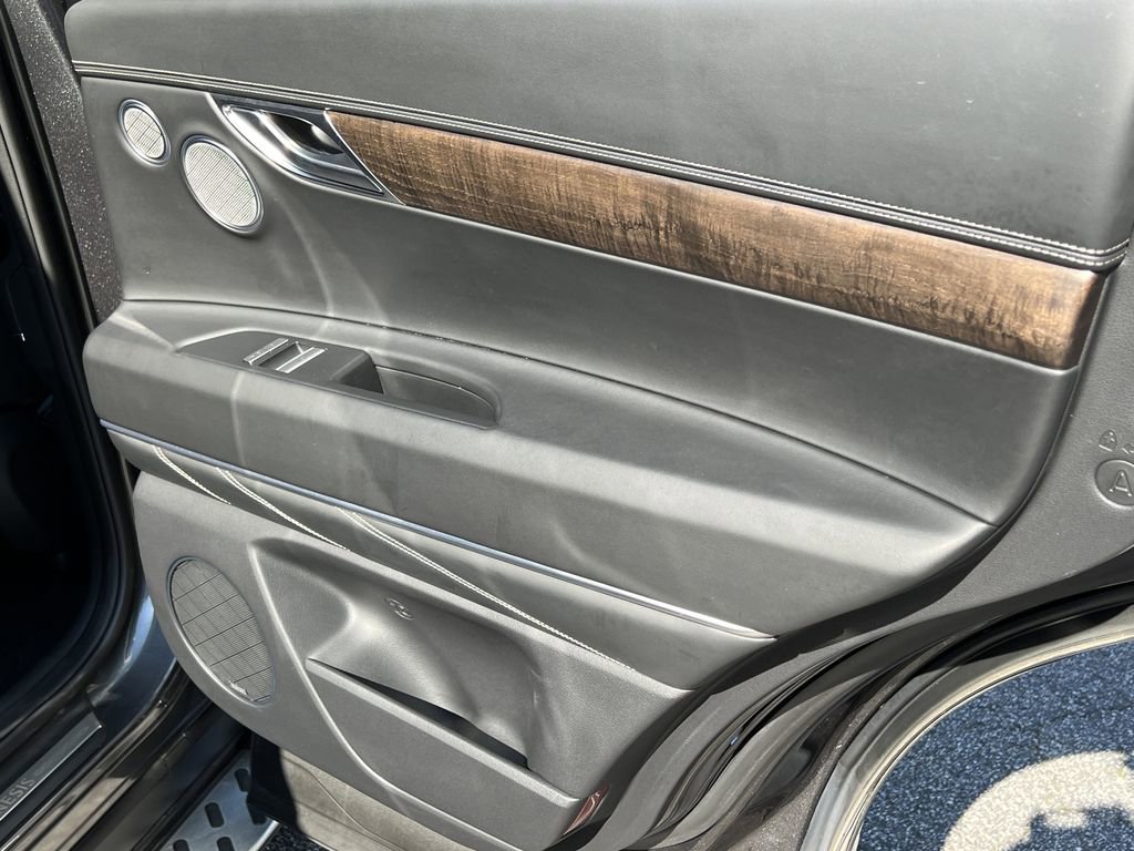Used 2022 Genesis GV80 3.5T w/ Prestige Package 07 image 14