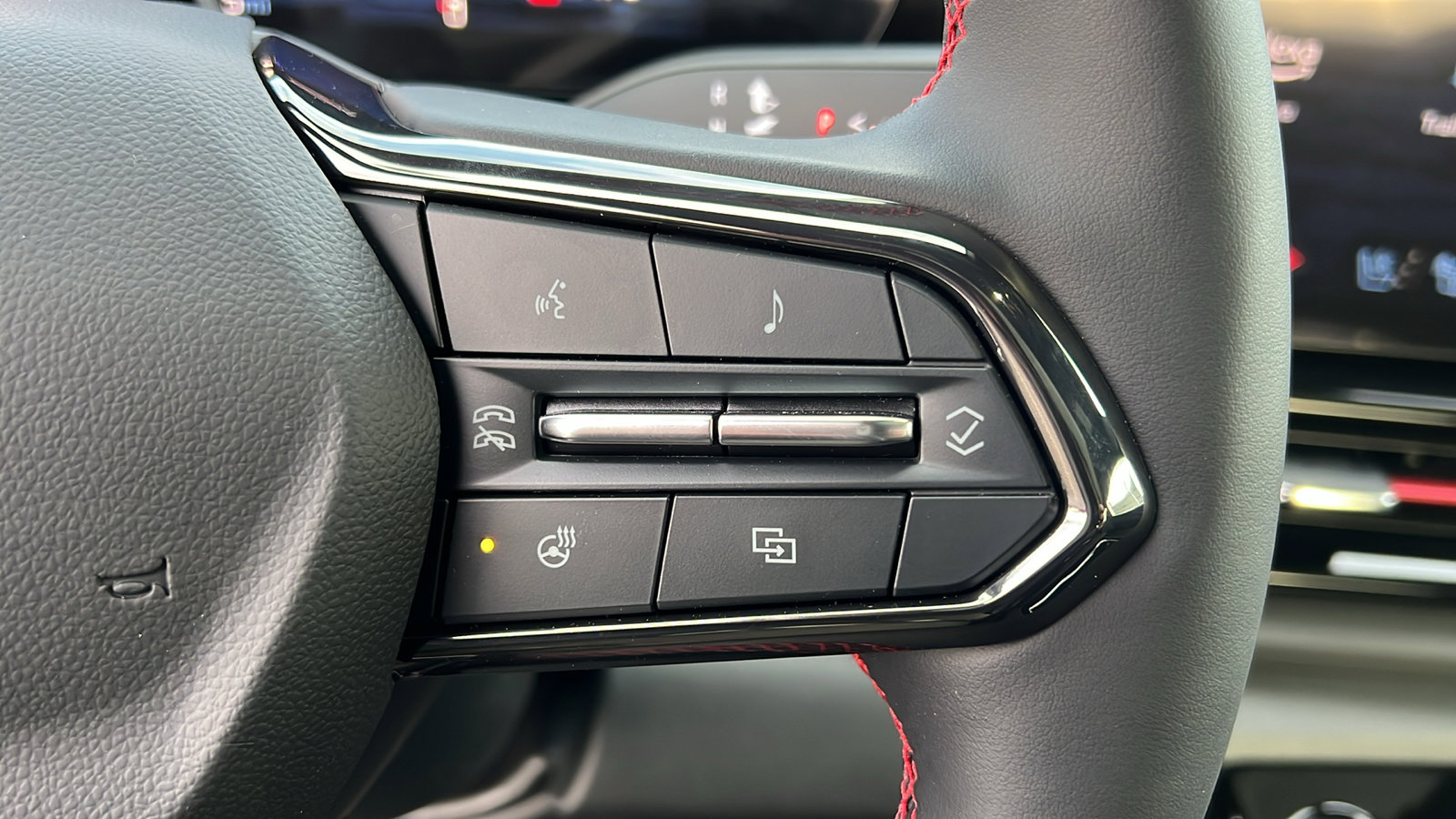 New 2024 Chevrolet Silverado EV RST image 26