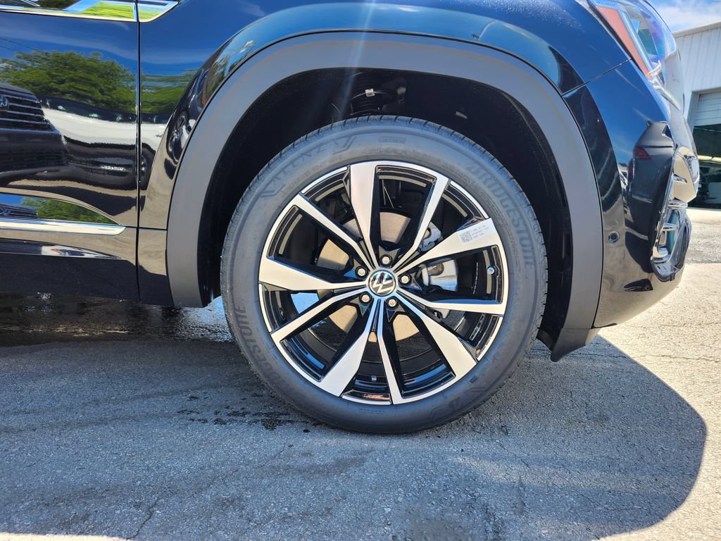 New 2026 Volkswagen Atlas SEL Premium R-Line AWD/4WD image 14