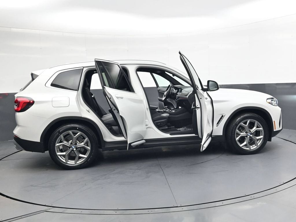 Used 2024 BMW X3 xDrive30i AWD/4WD image 39