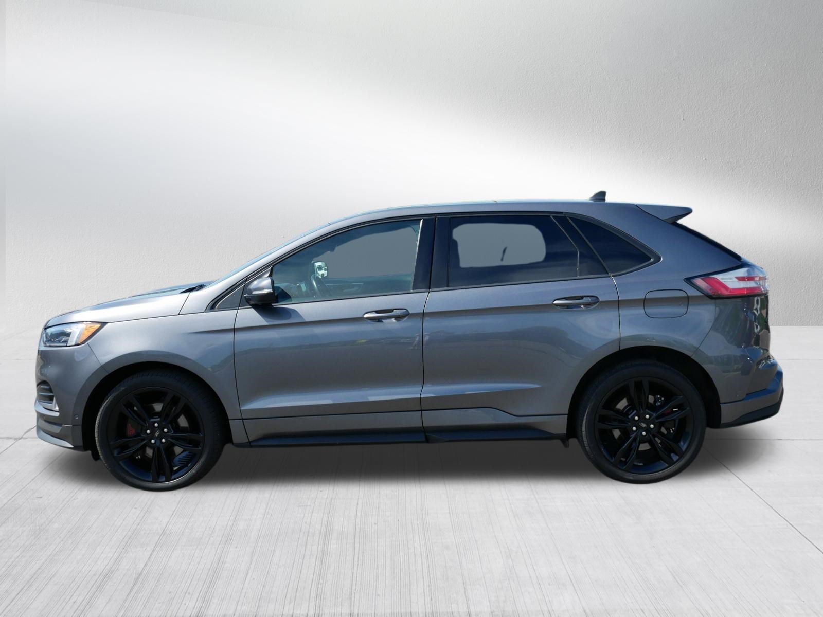 Used 2022 Ford Edge ST w/ Equipment Group 401A AWD/4WD image 4