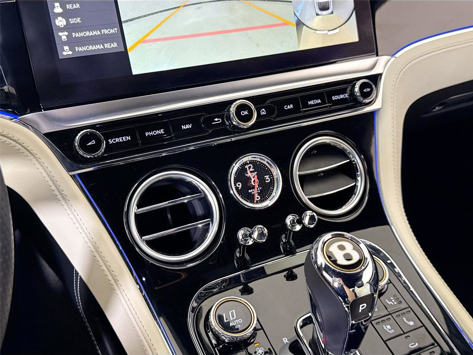 Used 2020 Bentley Continental GT V8 AWD/4WD image 21