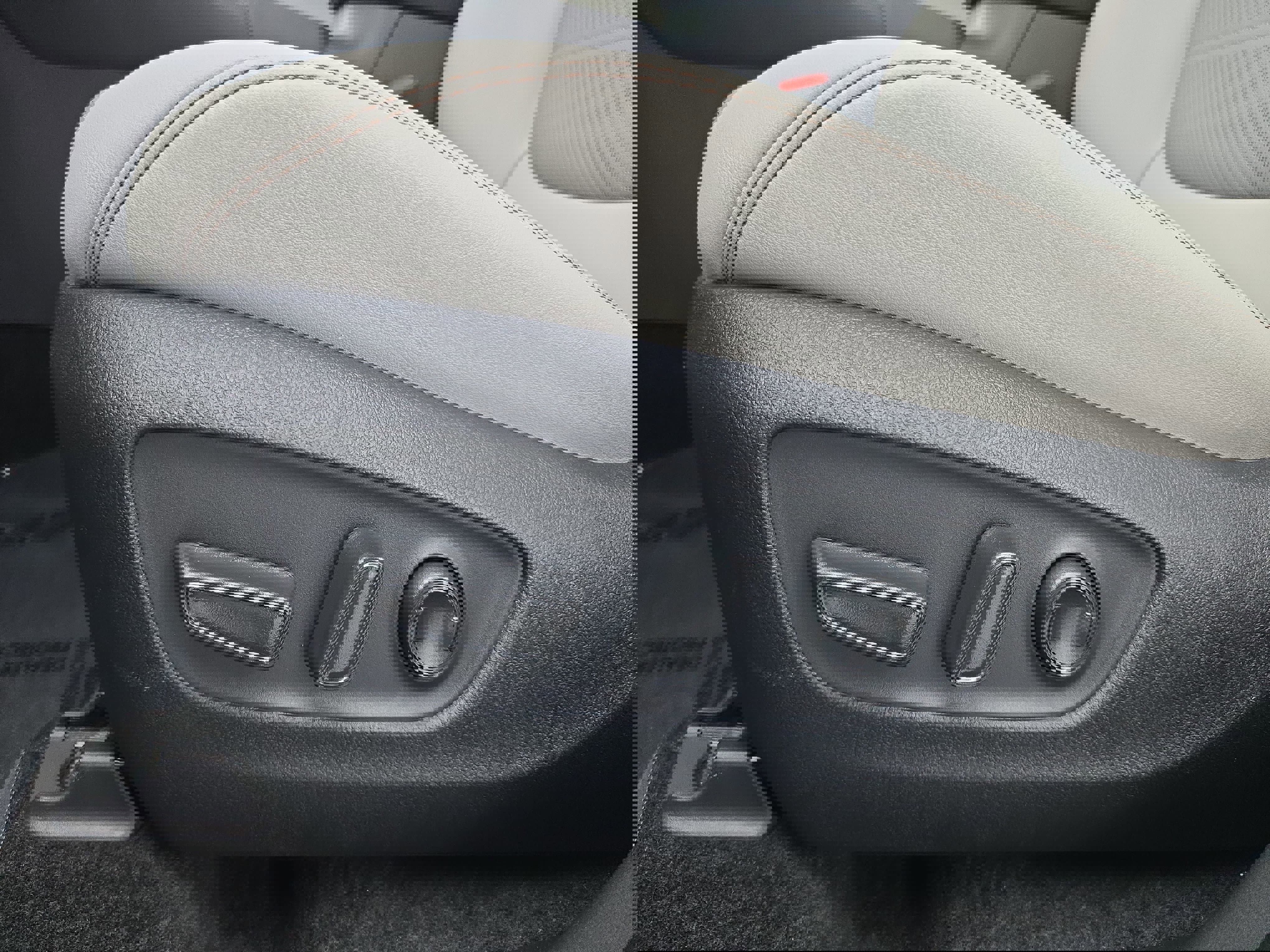 Used 2025 Toyota RAV4 Limited image 29