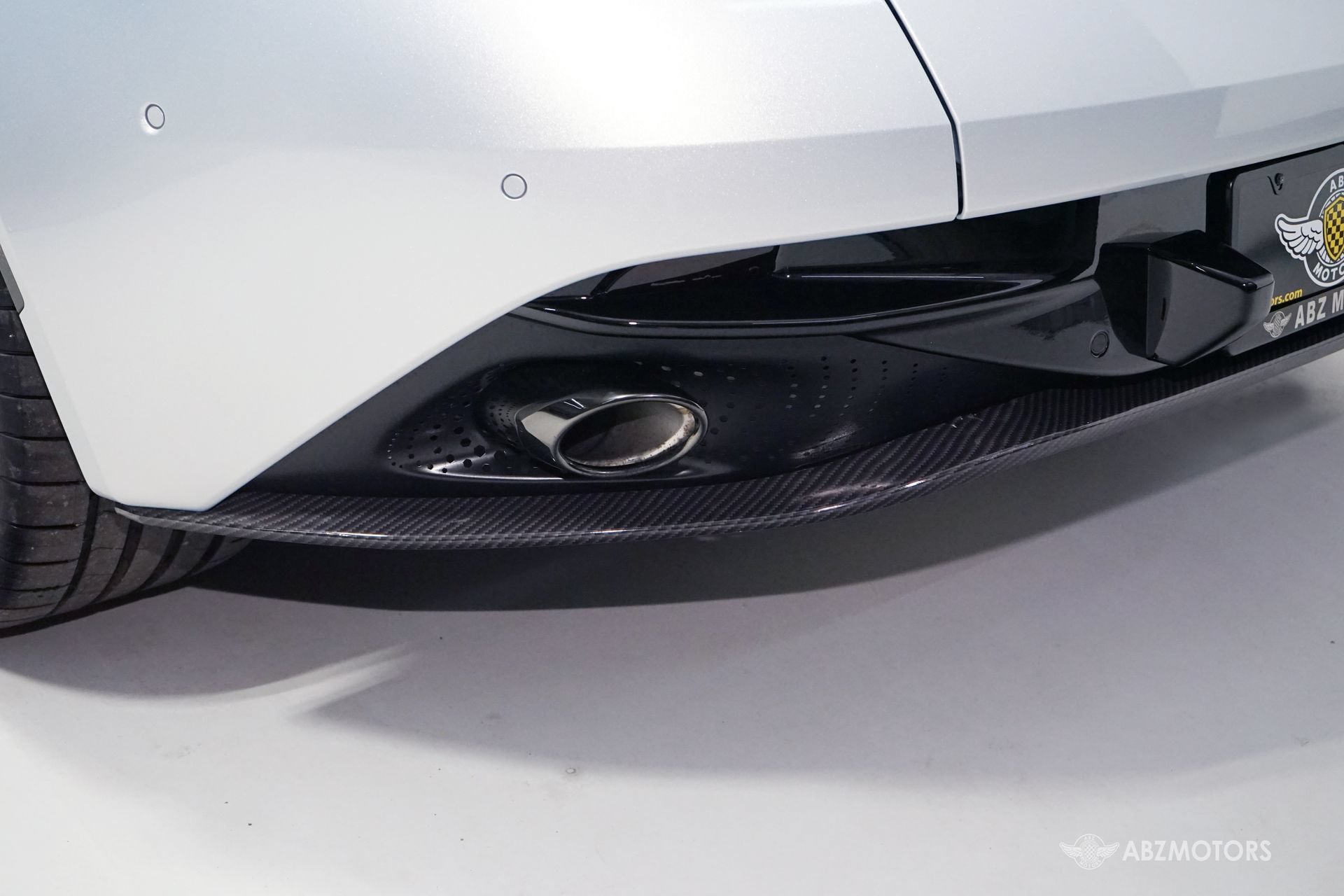 Used 2025 Aston Martin DB12 Coupe RWD image 10
