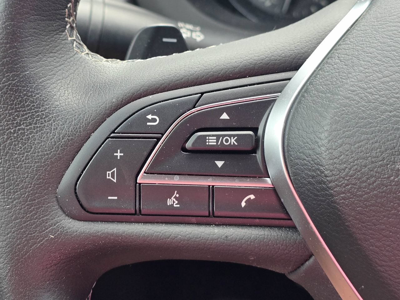 Used 2023 INFINITI QX55 Sensory w/ Lighting Package AWD/4WD image 18