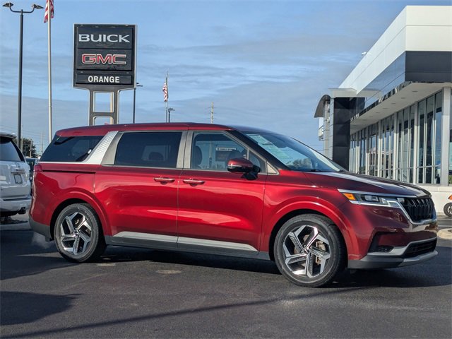 Used 2022 Kia Carnival LX image 2