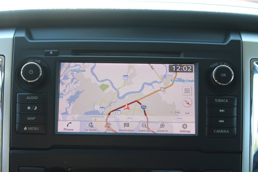 Used 2019 Nissan Titan SV w/ SV Convenience Package image 26