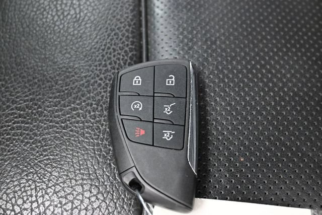 Used 2023 GMC Yukon Denali AWD/4WD image 29