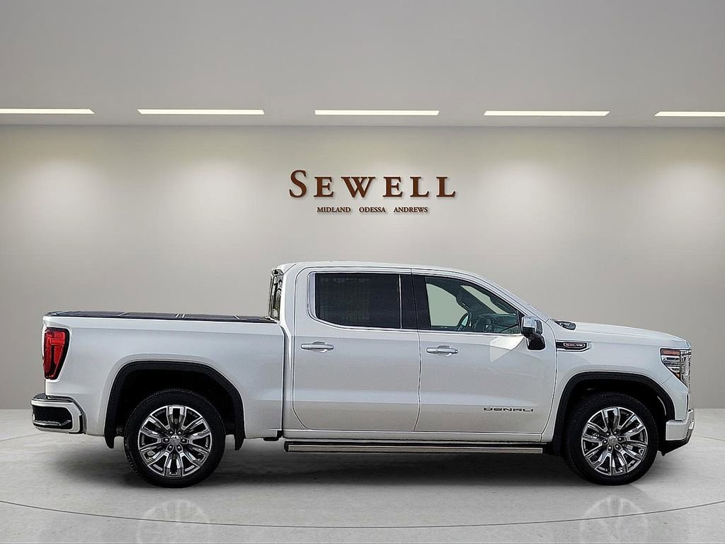 Used 2023 GMC Sierra 1500 Denali w/ Denali Reserve Package AWD/4WD image 6