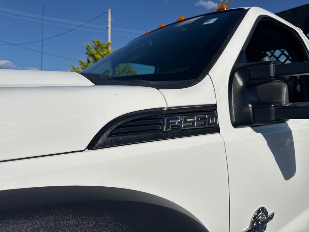 Used 2015 Ford F550 2WD Regular Cab Super Duty image 17