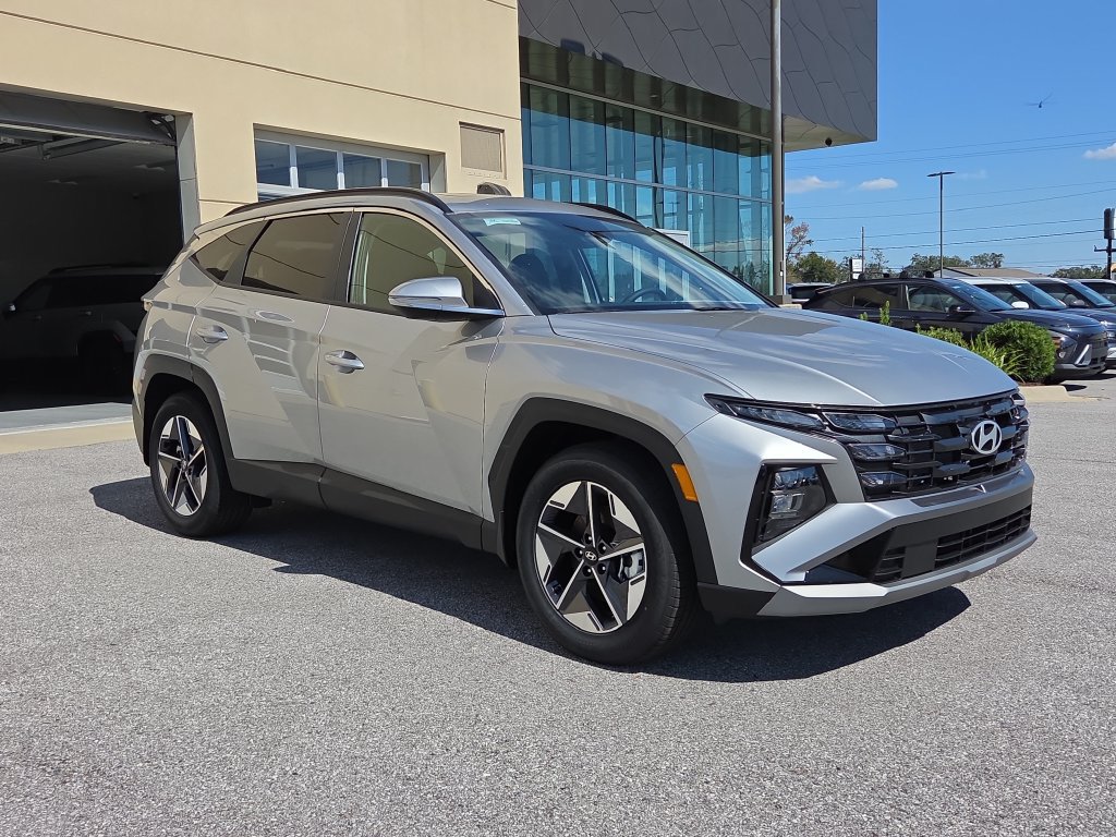 New 2026 Hyundai Tucson SEL FWD image 2