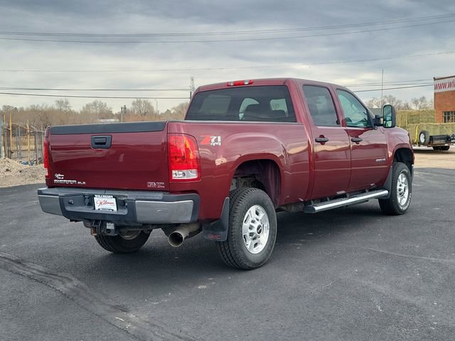 Used 2013 GMC Sierra 2500 SLE w/ Suspension Package, Off-Road image 3