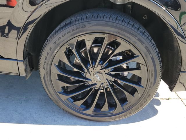 Certified 2024 Lincoln Aviator Black Label w/ Jet Package AWD/4WD image 14