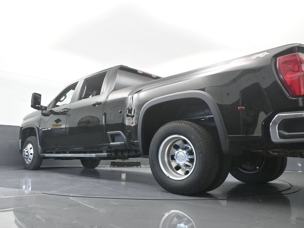 Used 2026 Chevrolet Silverado 3500 LT AWD/4WD image 62