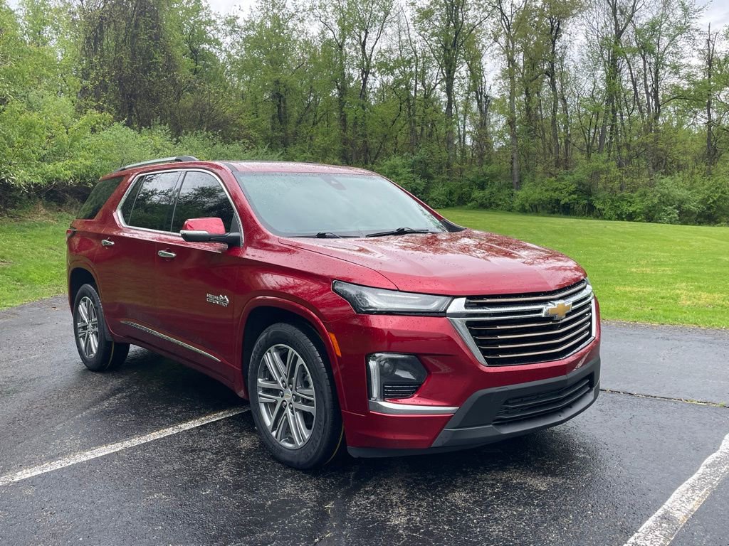 Used 2023 Chevrolet Traverse High Country w/ LPO, Floor Liner Package AWD/4WD image 1