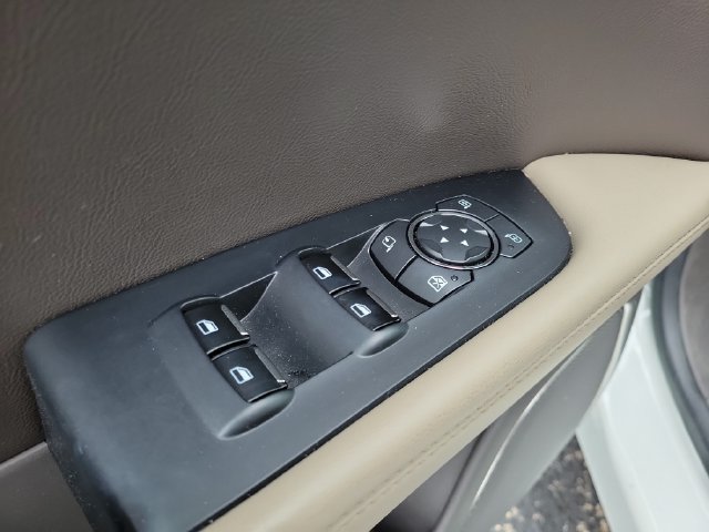 Certified 2022 Lincoln Nautilus Reserve AWD/4WD image 9