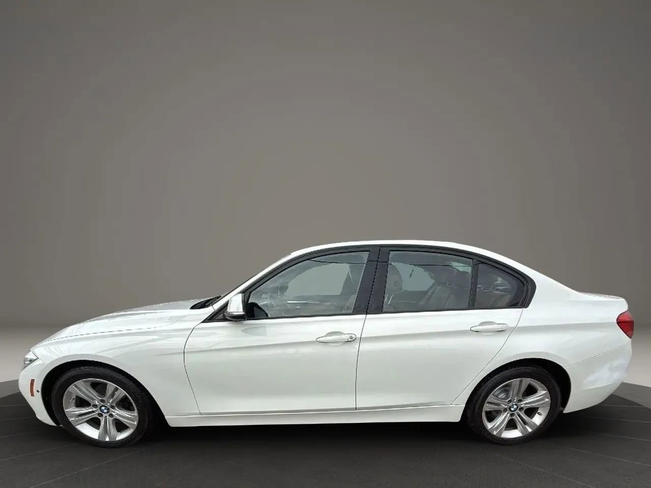 Used 2016 BMW 328i xDrive Sedan image 8