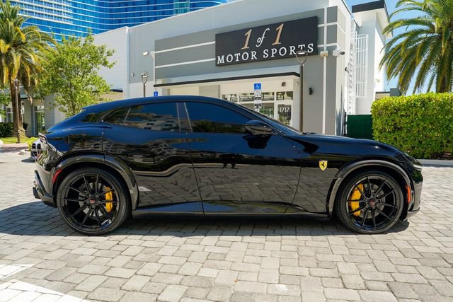 Used 2024 Ferrari Purosangue AWD/4WD image 33