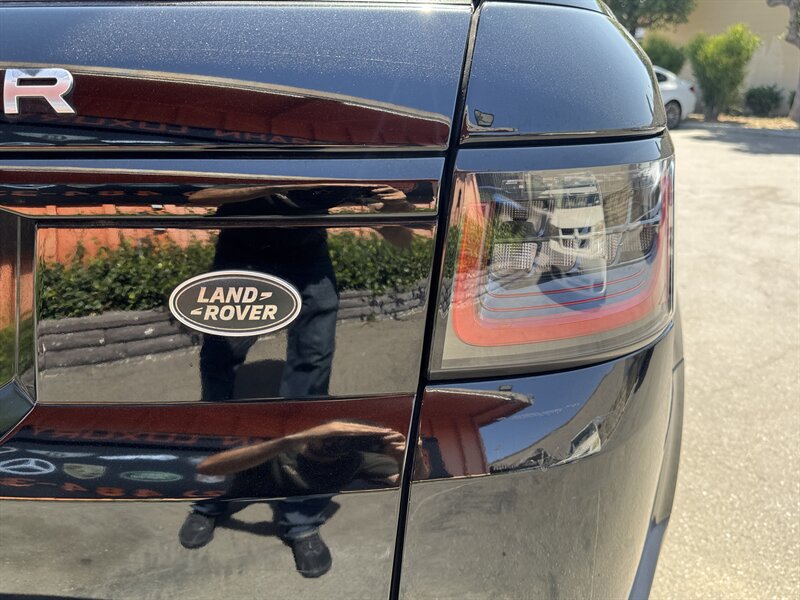 Used 2020 Land Rover Range Rover Sport SE AWD/4WD image 14