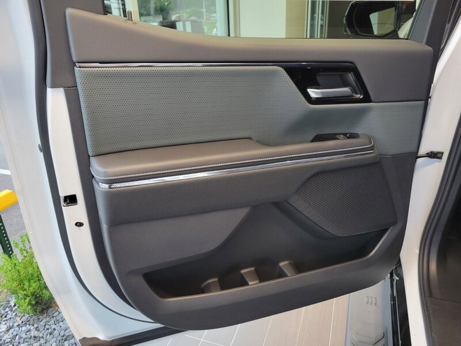 New 2026 GMC Sierra EV AT4 w/ AT4 Premium Package image 27