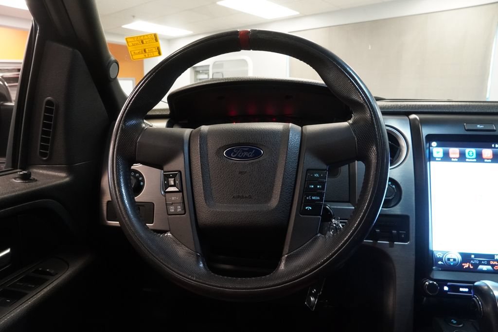 Used 2014 Ford F150 Raptor w/ Equipment Group 801A Luxury AWD/4WD image 21