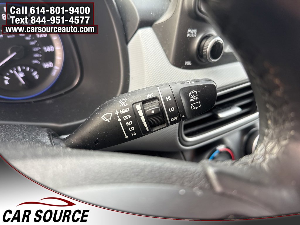 Used 2021 Hyundai Kona SEL Plus w/ Cargo Package image 24