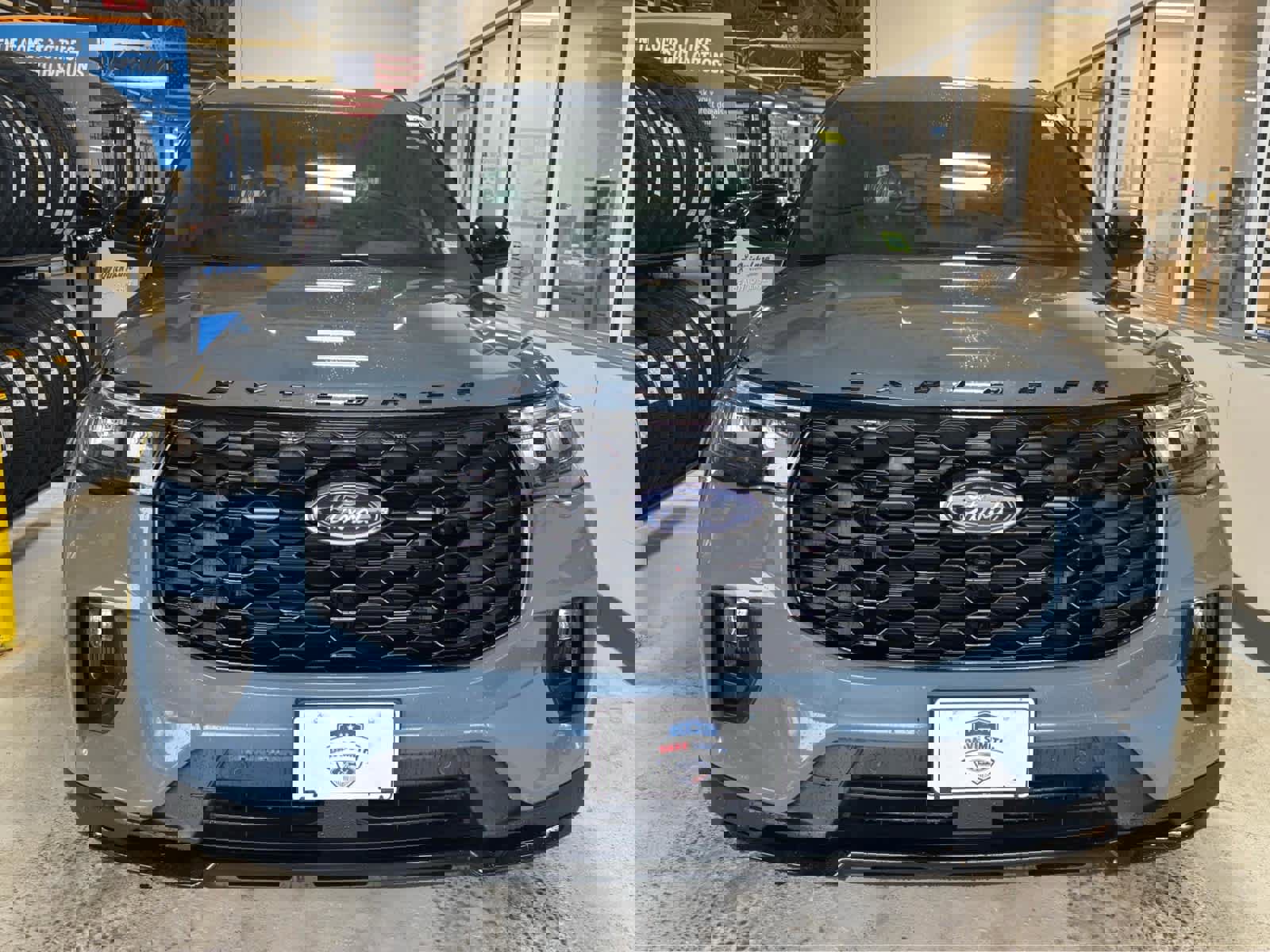 New 2026 Ford Explorer ST-Line AWD/4WD image 3