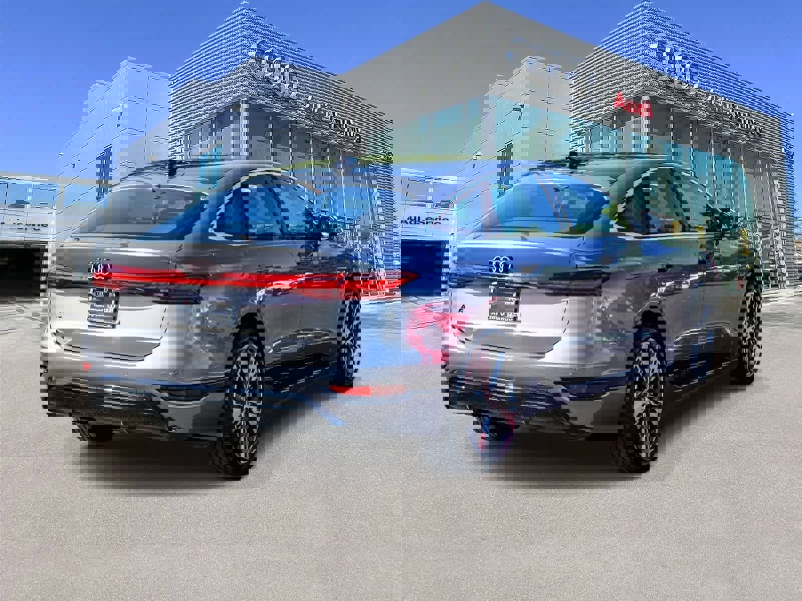 Certified 2025 Audi A6 e-tron Premium w/ Convenience Package image 4