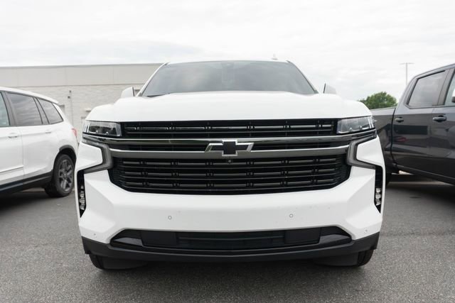 Used 2022 Chevrolet Tahoe RST w/ Luxury Package RWD image 2