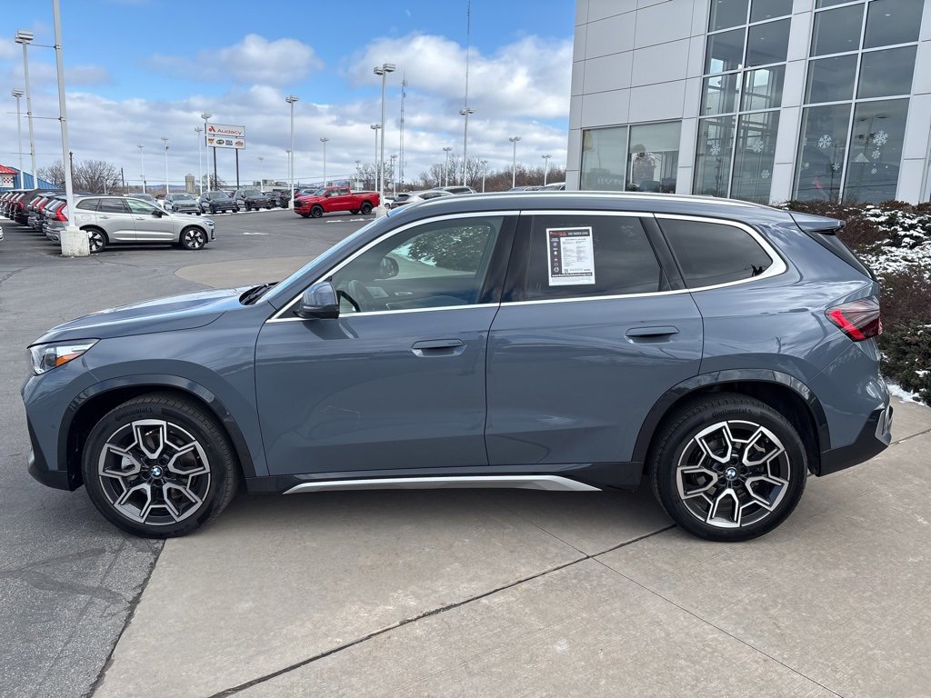 Used 2025 BMW X1 xDrive28i w/ Technology Package image 9