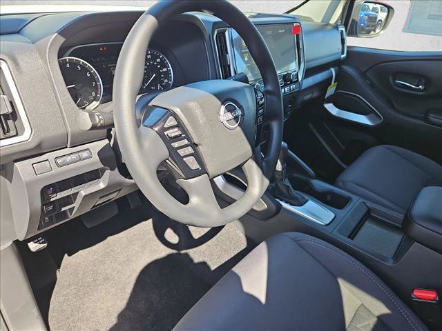 New 2027 Nissan Frontier SV RWD image 3