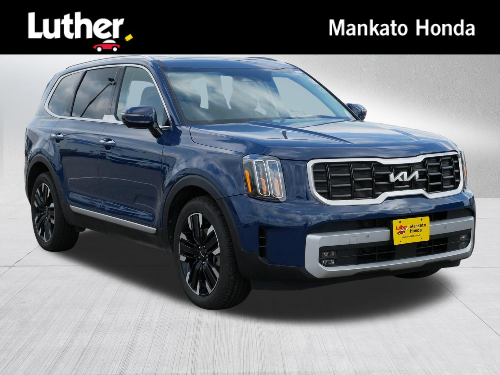 Used 2024 Kia Telluride SX
