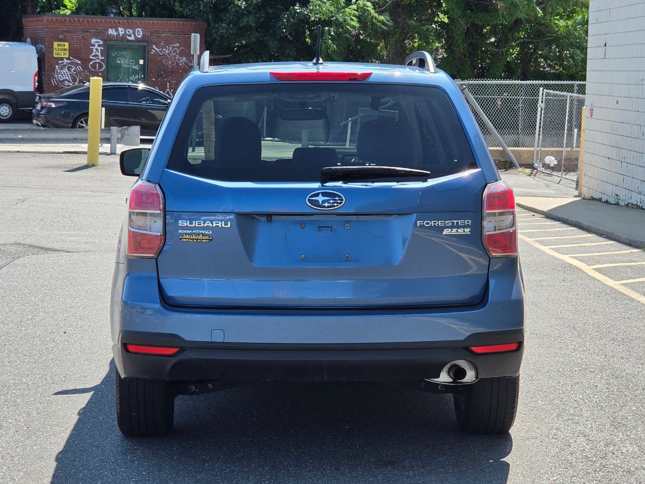Used 2015 Subaru Forester 2.5i w/ Alloy Wheel Package AWD/4WD image 6