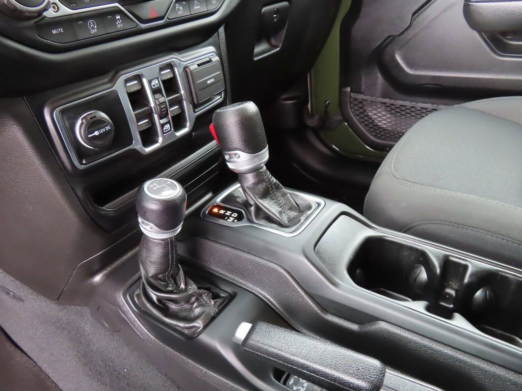 Used 2022 Jeep Wrangler Unlimited Sport S image 16