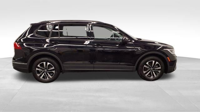 Used 2024 Volkswagen Tiguan S image 8