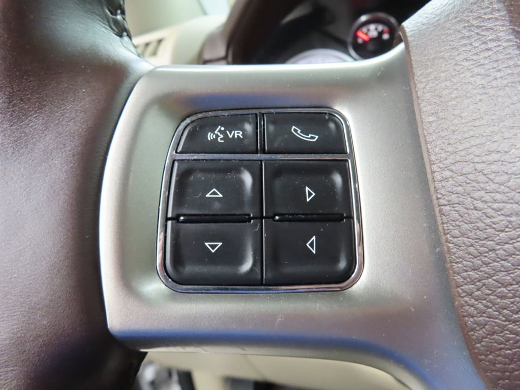 Used 2017 RAM 1500 Laramie w/ Convenience Group AWD/4WD image 52