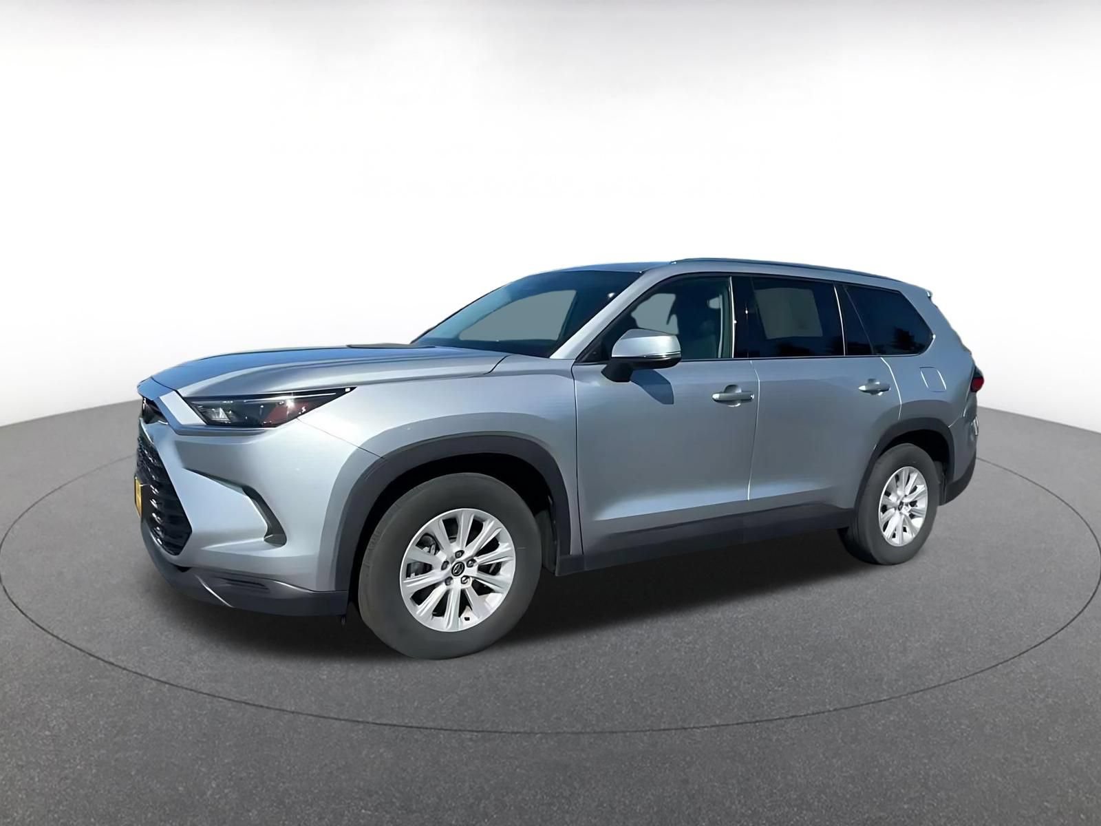 Used 2024 Toyota Grand Highlander AWD image 6