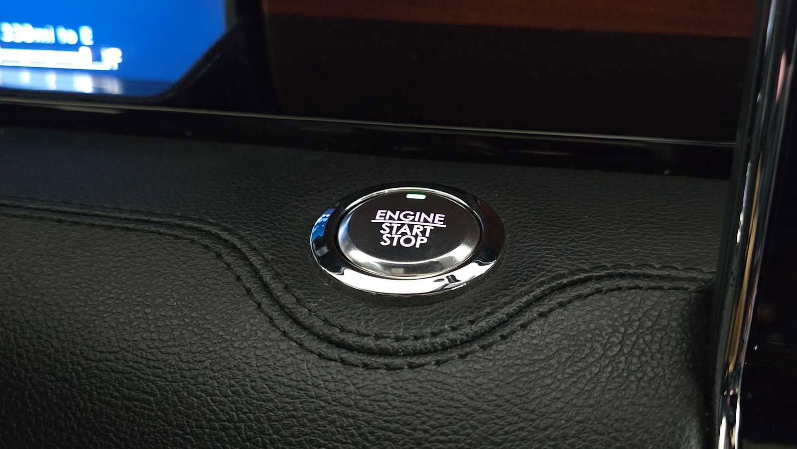 Used 2024 Lincoln Navigator L Premiere image 37