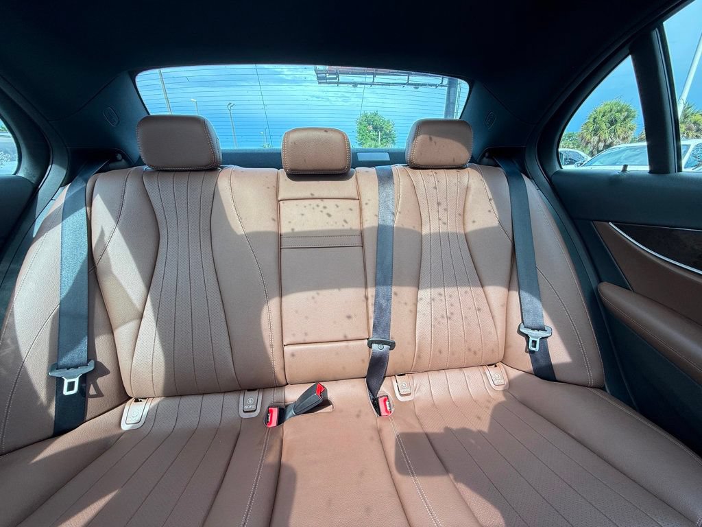 Used 2019 Mercedes-Benz E 300 image 19
