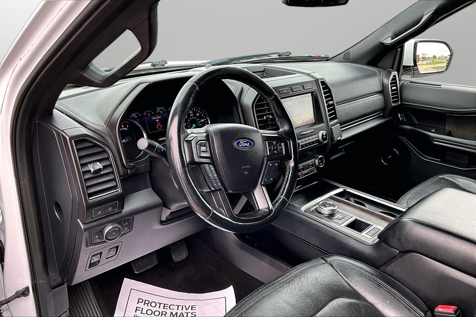 Used 2019 Ford Expedition Max Limited RWD image 21
