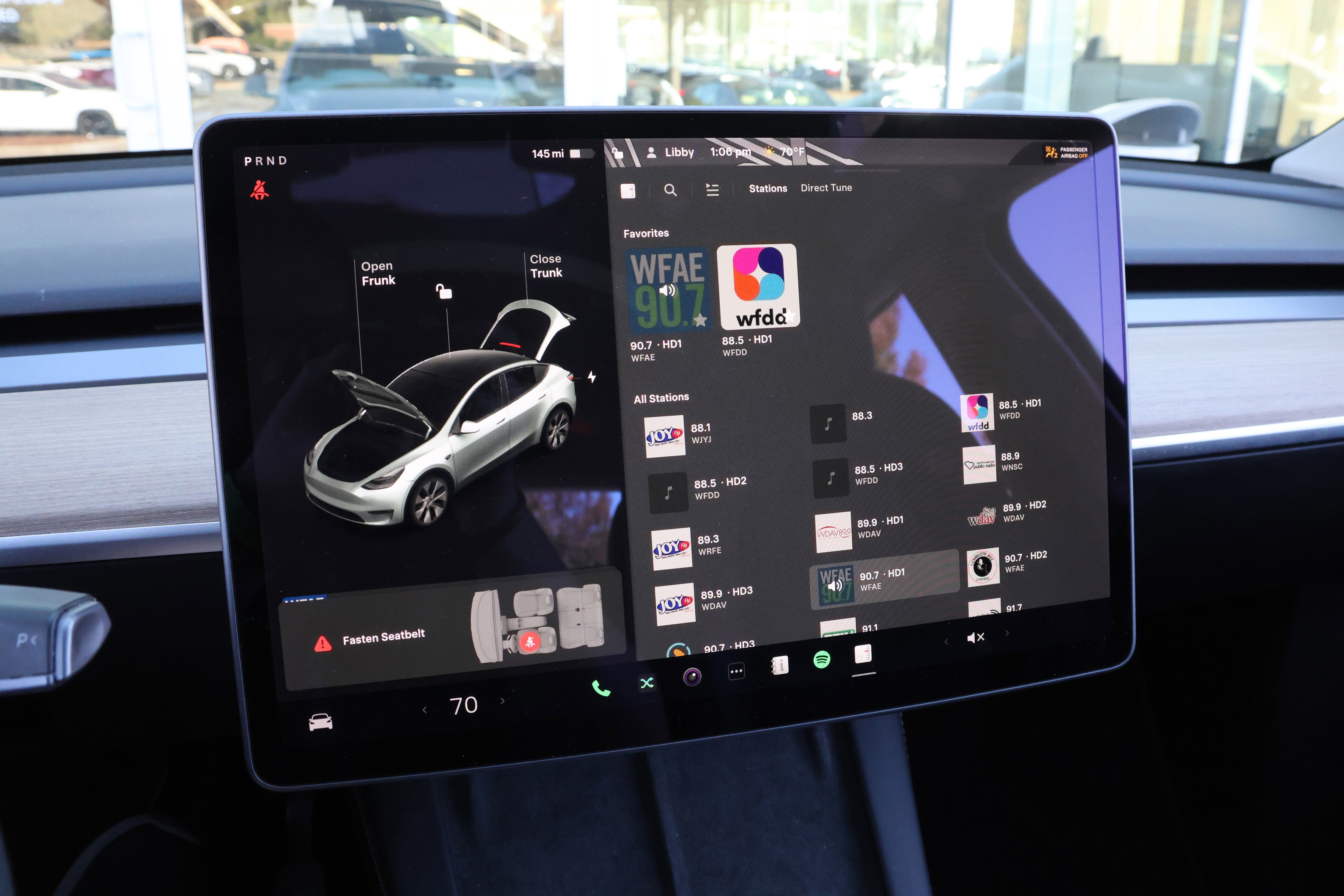 Used 2021 Tesla Model Y Long Range image 21