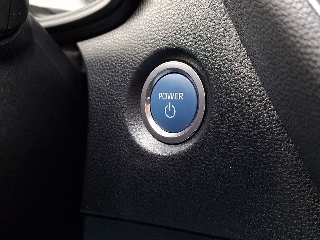 Used 2020 Toyota Corolla LE image 19