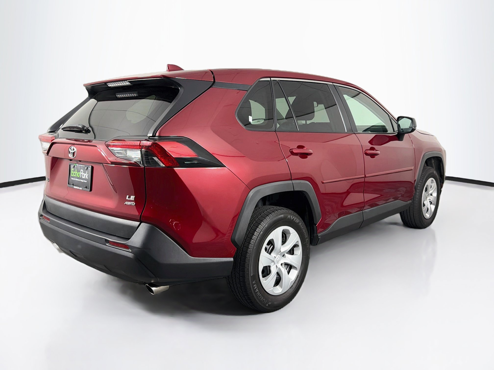 Used 2023 Toyota RAV4 LE AWD/4WD image 9
