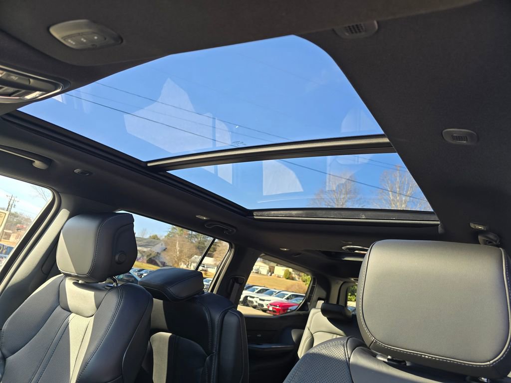 New 2026 Jeep Grand Wagoneer 4WD w/ Premium Group I image 15