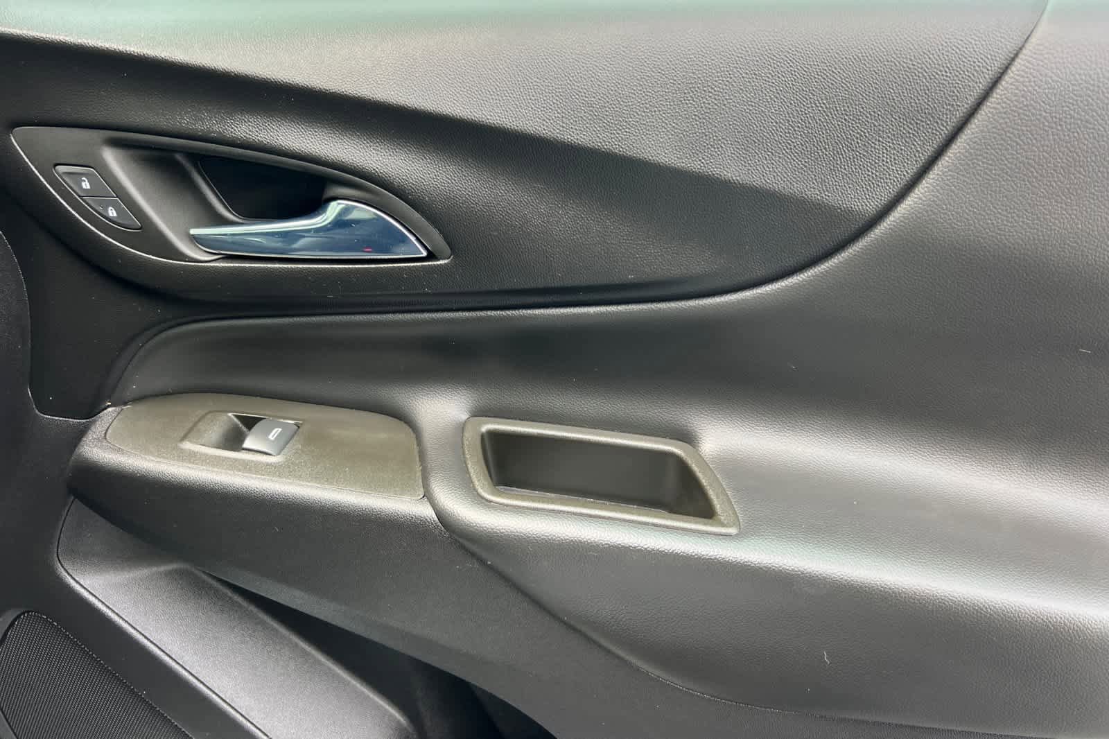 Used 2024 Chevrolet Equinox LT image 19