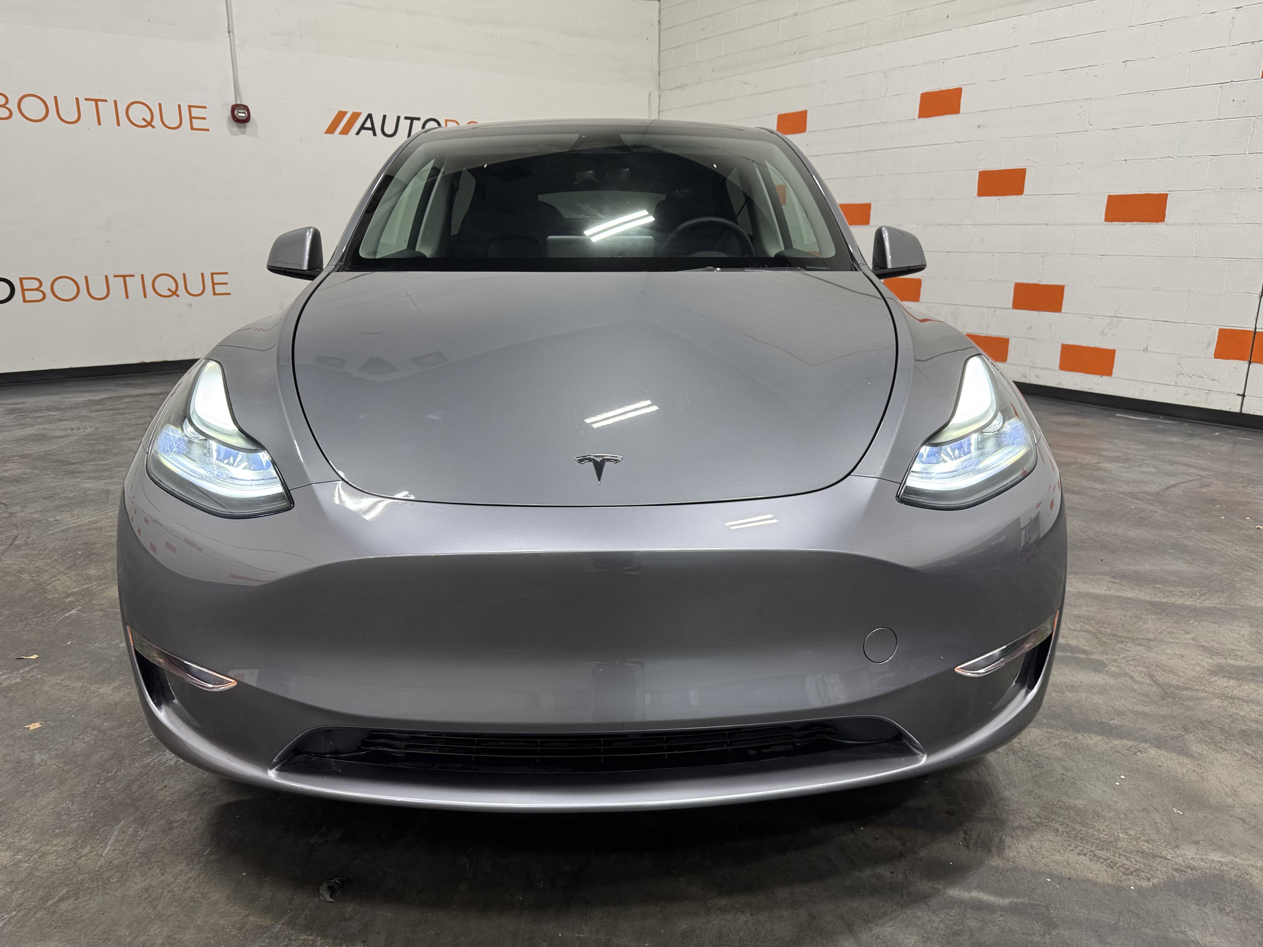 Used 2024 Tesla Model Y Long Range AWD/4WD image 14