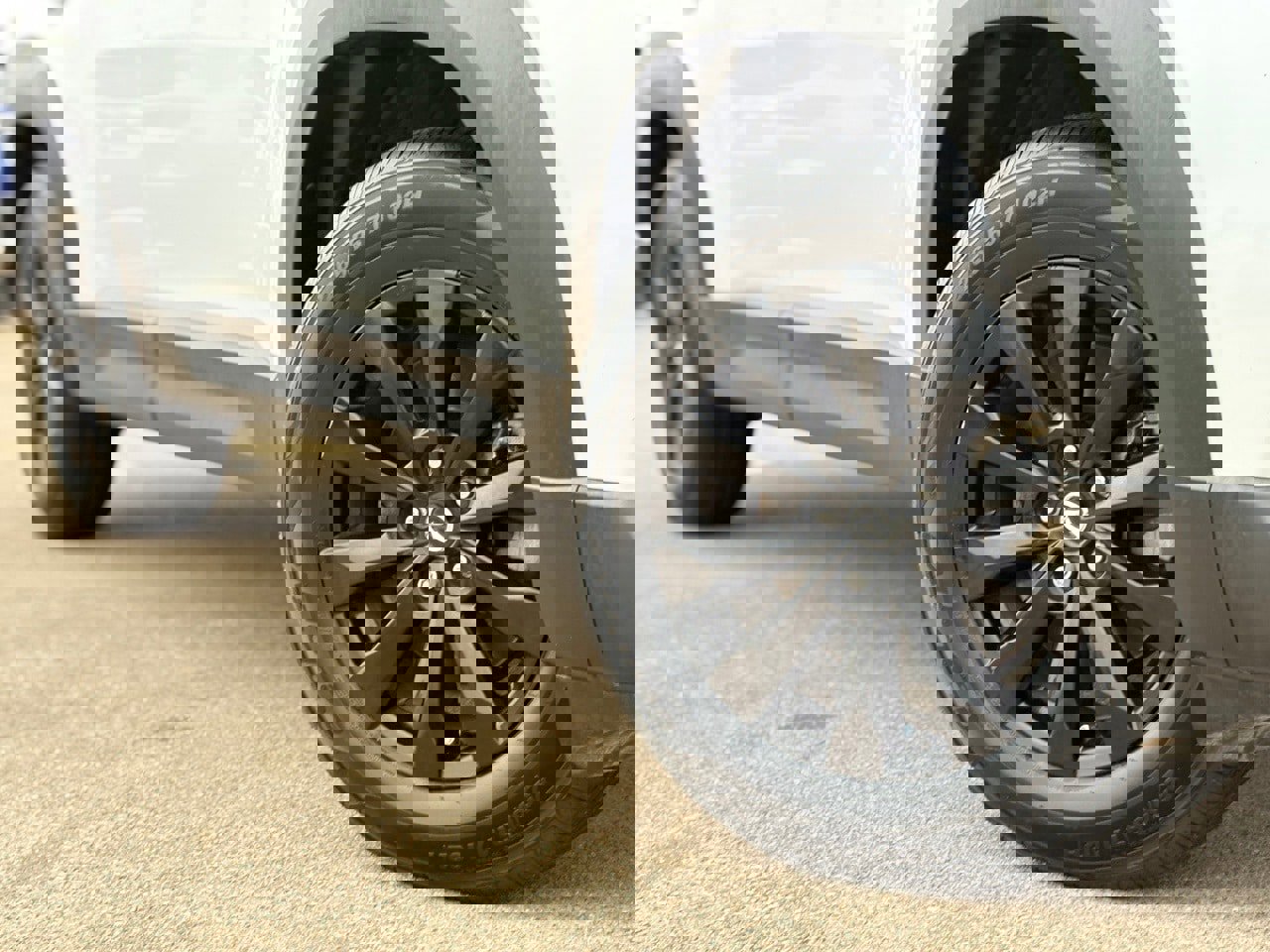 Used 2023 MAZDA CX-50 2.5 S w/ Cargo Package image 11