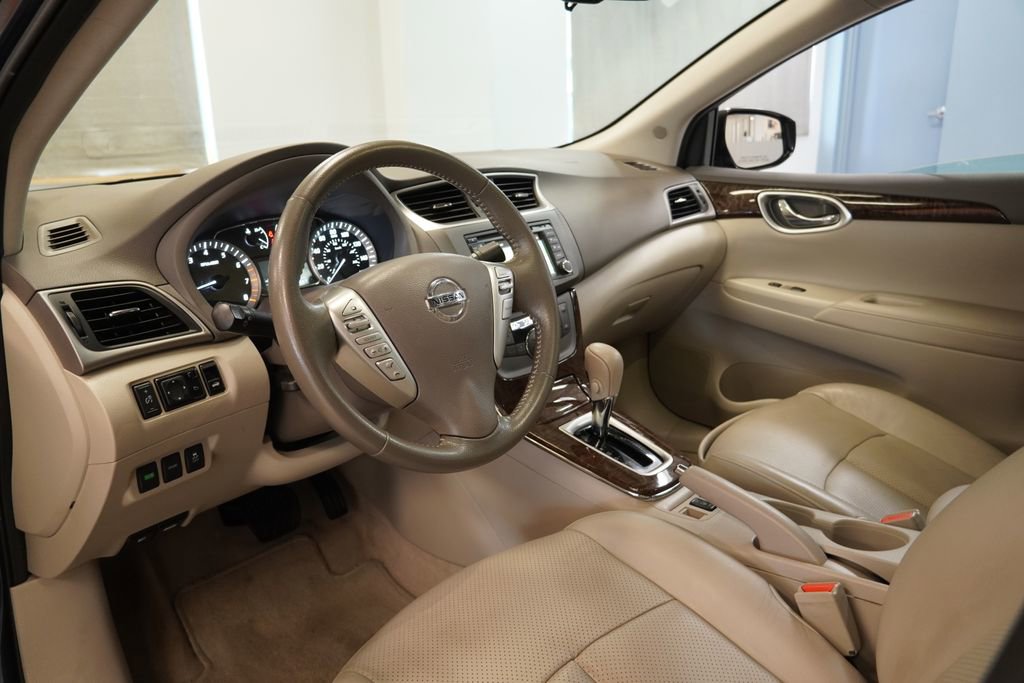 Used 2014 Nissan Sentra SL w/ Premium Package FWD image 7